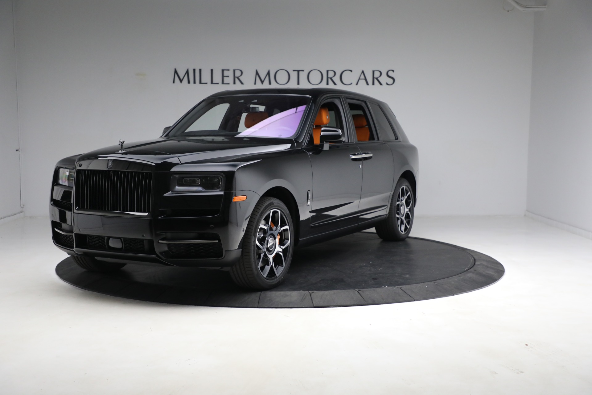 Enjoliveur Central Noir Flottant Rolls-Royce Cullinan OEM - Neuf